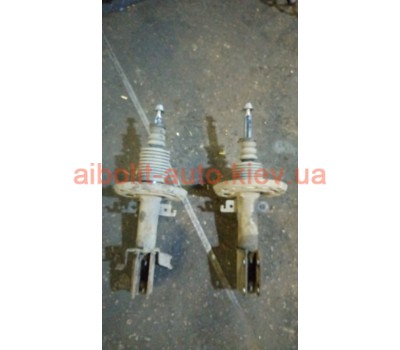 Амортизатор передний Меган 3  Renault Megane 3 - 2009 - 2013г.