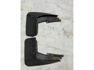 Бризговик задній