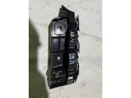 Кронштейн бампера лівий задній