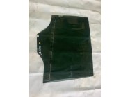 Скло заднє праве