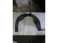 Підкрилок передній правий