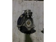 Кулак поворотний передній правий