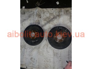 Задній гальмівний барабан