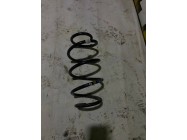 Пружина передня