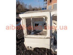 Задня права чверть Fiat Doblo Оригінал Б У