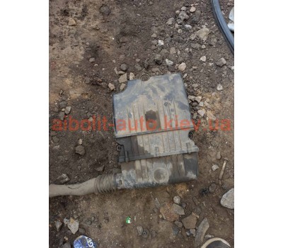 Корпус повітряного фільтра Fiat Doblo Оригінал Б У  Fiat Doblo 2000 - 2010г.