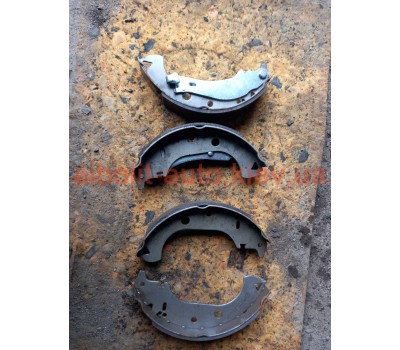 Тормозні колодки ручника  Fiat Doblo Оригінал Б У  Fiat Doblo 2000 - 2010г.
