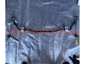 Стабілізатор передній