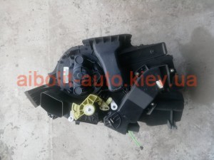 Корпус печки Logan Корпус печки Logan