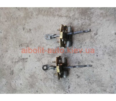 Ограничитель предний,задний,правый,левый Logan  Renault Logan 2006 - 2012г.