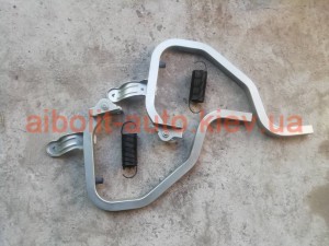 Петли багажника Logan