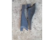 Уголки под лобовым стеклом Dacia Logan