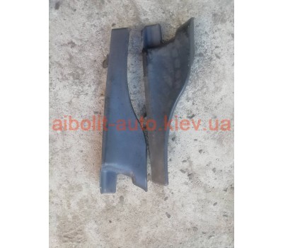 Уголки под лобовым стеклом Dacia Logan  Dacia Logan 2005 - 2012г.