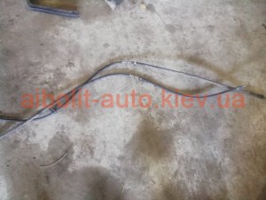 Трос ручника левый,правый Logan