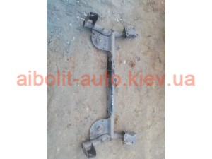 Балка Dacia Logan 