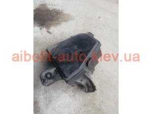 Корпус блока предохранителей Dacia Logan