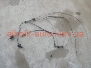 Трос капота, трос багажника, трос лючка бака Dacia Logan 