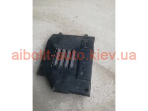 Крышка аккумулятора Dacia Logan