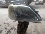 Фара правая Logan