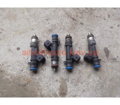 Форсунки Logan 1,4  Renault Logan 2006 - 2012г.