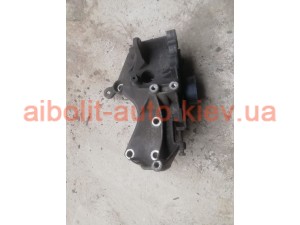 Кронштейн ГУР Logan 1,4