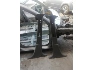 Облицовка центральной стойки Logan Облицовка центральной стойки Logan