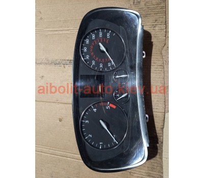 Приборна панель Лагуна 3  Renault Laguna 2008 - 2012г.