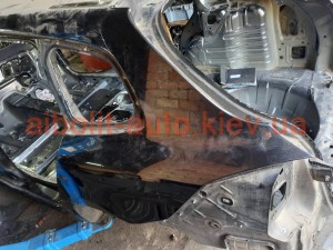 Крило заднє ліве Лагуна 3