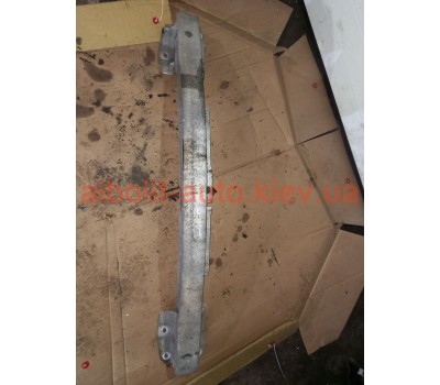 Підсилювач переднього бампера Лагуна 3  Renault Laguna 2008 - 2012г. Кузовные детали