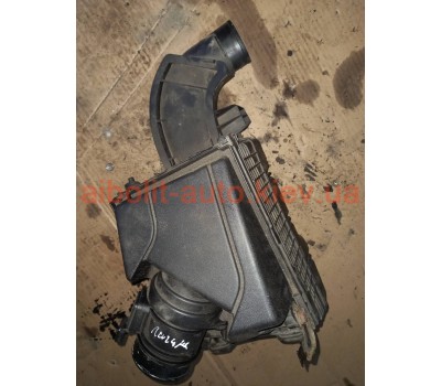 Корпус повітряного фільтра Лагуна 3  Renault Laguna 2008 - 2012г.