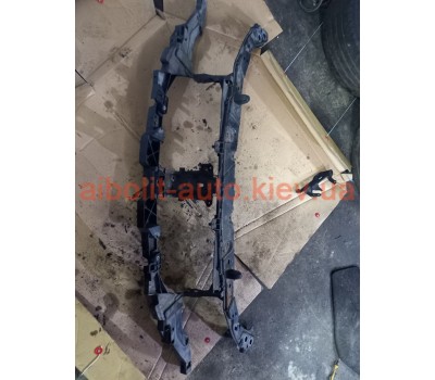 Передня панель Лагуна 3  Renault Laguna 2008 - 2012г. Кузовные детали