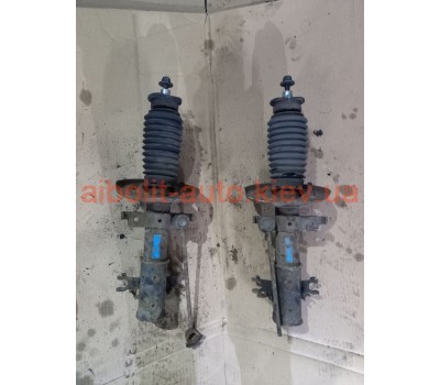 Амортизатор передній Лагуна 3  Renault Laguna 2008 - 2012г.