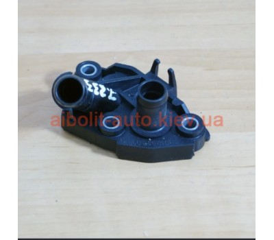 Флянец системы охлаждения Кенго 1998 - 2008  Renault Kangoo 1998 - 2008г.