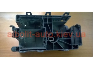 Корпус блока предохранителей Круз