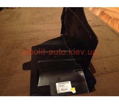 Защита двигателя пластиковая правая лачетти  Chevrolet Lacetti Кузовные детали