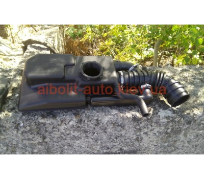 Резонатор воздушного фильтра лачетти 1.8 Sed  Chevrolet Lacetti