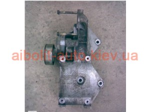 Кронштейн компрессора кондиционера Авео Кронштейн компрессора кондиционера Авео