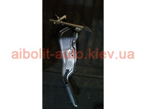 Рычаг ручника Меган 3