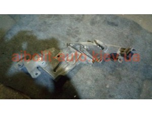 Крепление фары Меган 3 Крепление фары Меган 3