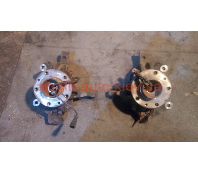 Поворотный кулак передний Меган 3  Renault Megane 3 - 2009 - 2013г.