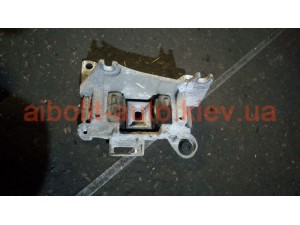 Подушка двигателя правая Меган 3