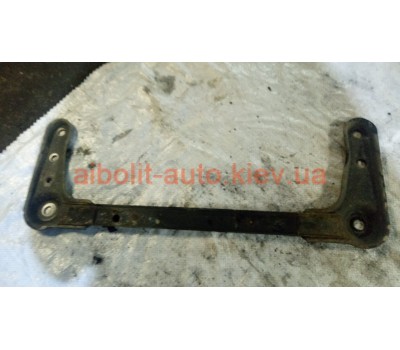Опора крепление подрамника Меган 3  Renault Megane 3 - 2009 - 2013г.