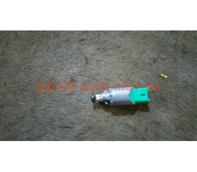 Датчик стопов (лягушка) Меган 3  Renault Megane 3 - 2009 - 2013г.