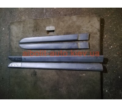 Молдинг двери Меган 2  Renault Megane 2 - 2002 - 2008г. Кузовные детали