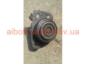 Подушка двигателя правая Эванда