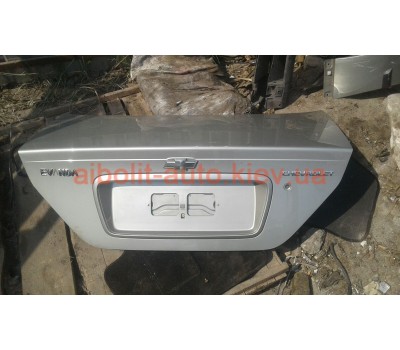 Крышка багажника Эванда  Chevrolet Evanda Кузовные детали