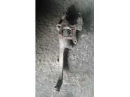 Кулак задний правый Эванда