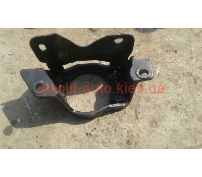 Кронштейн двигателя Эванда  Chevrolet Evanda