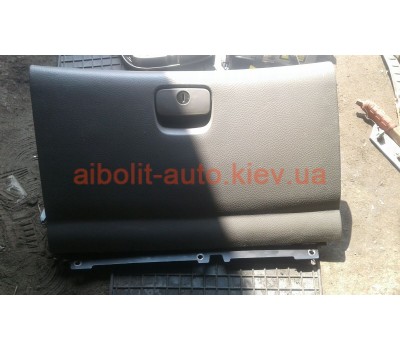 Крышка бардачка Эванда  Chevrolet Evanda