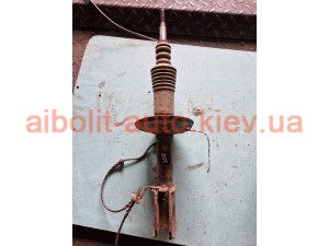 Амортизатор передній